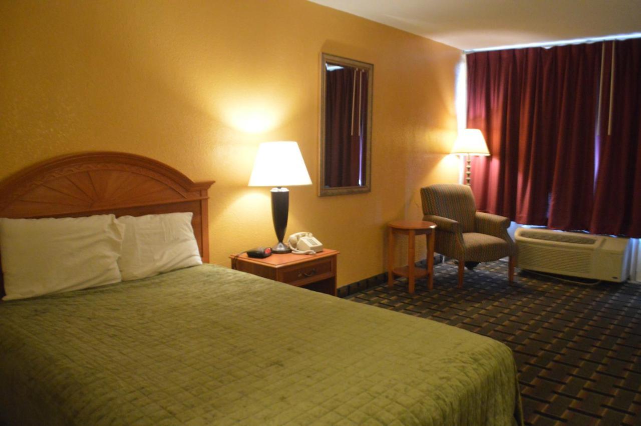 Rodeway Inn Denmark-Jackson Cameră foto